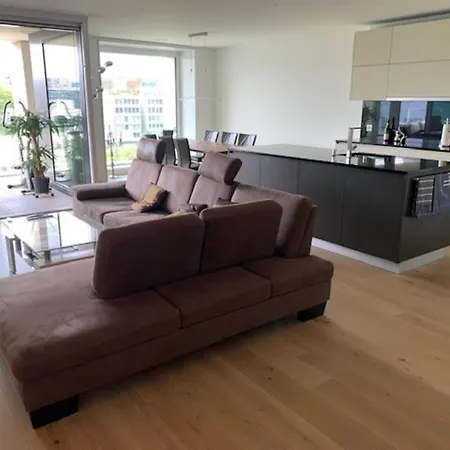 Luxury - To Everything Apartment